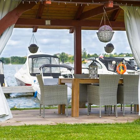 Bed and Breakfast Sloneczny Port Миколайки Экстерьер фото